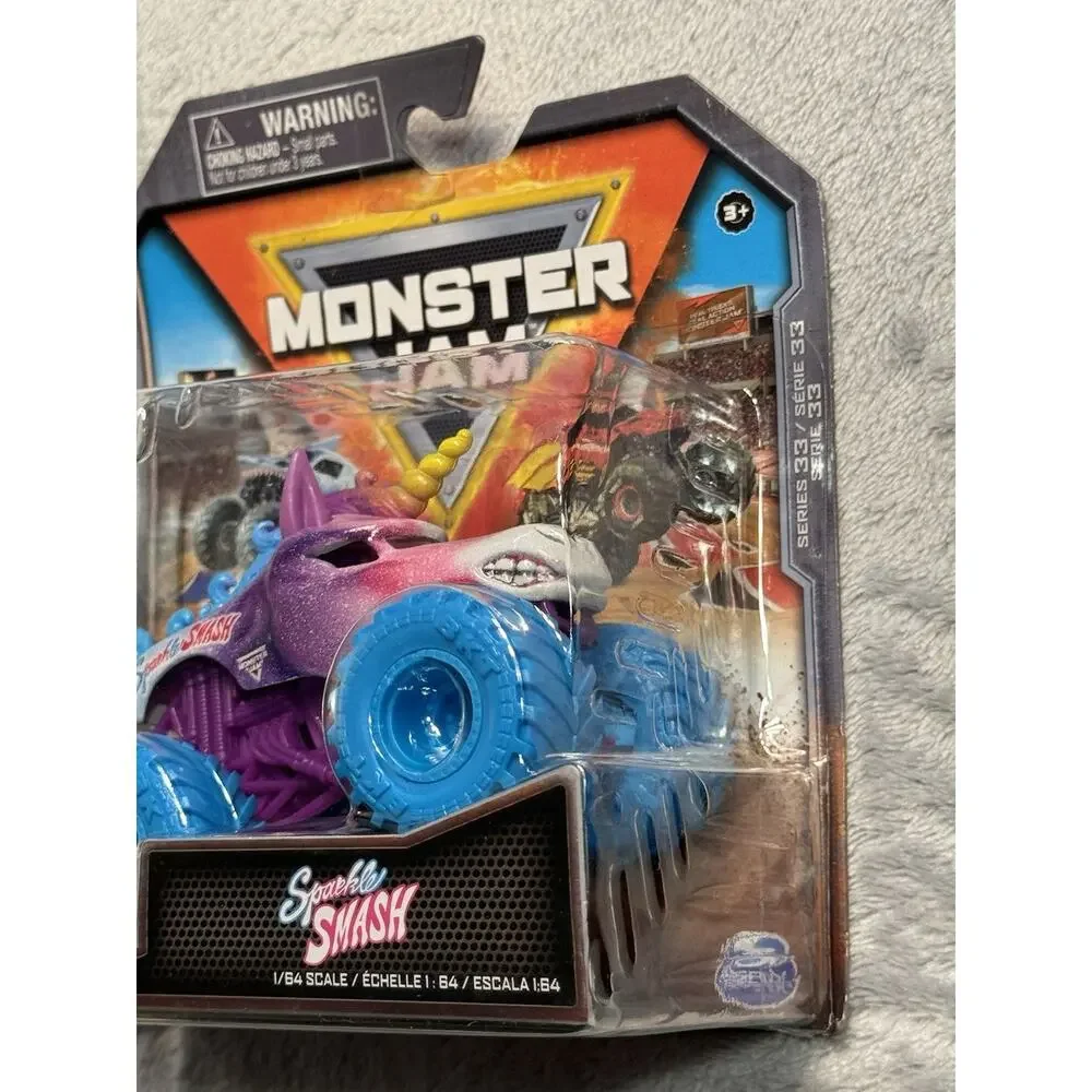 Lot 2x Monster Jam Sparkle Smash Series 33 Crazy Creatures 1:64 Truck NIB NIP￼￼